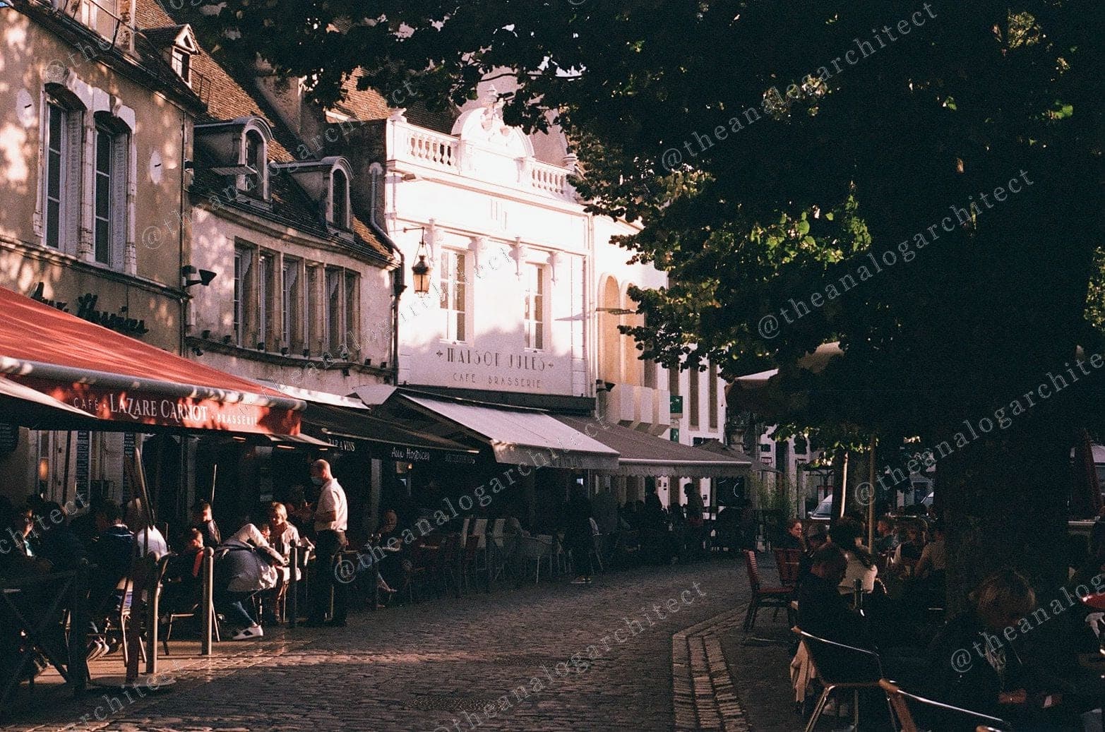 Café Lazare